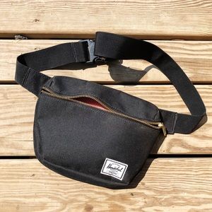 Herschel Fifteen Hip Bag
